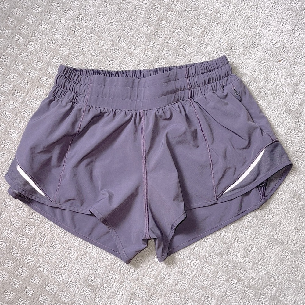 lululemon hotty hot shorts 2.5in inseam